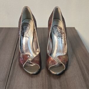 Carlos by Carlos Santana Brown Peep-Toe Heels